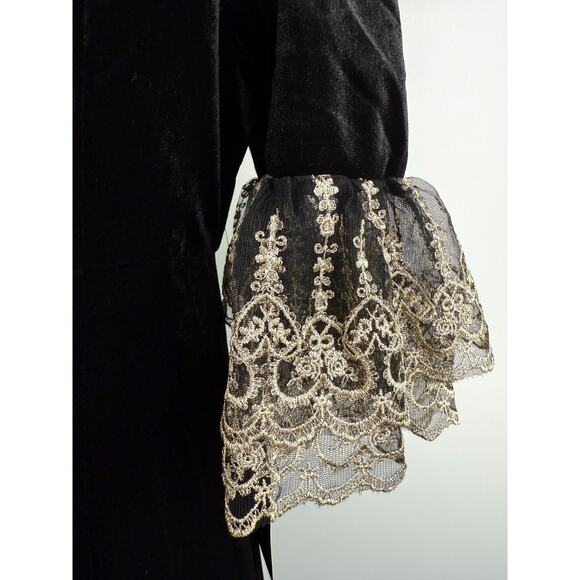 Tuckernuck Pomander Place Gold Embroidered Hem Velvet Lillith Black Dress Size S - Picture 4 of 15